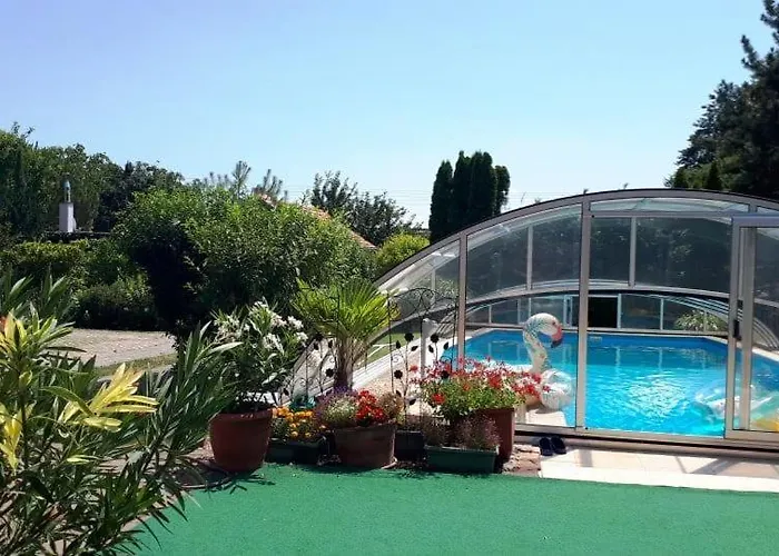 Fueloep Kishaz Ferienhaus Balatonszepezd